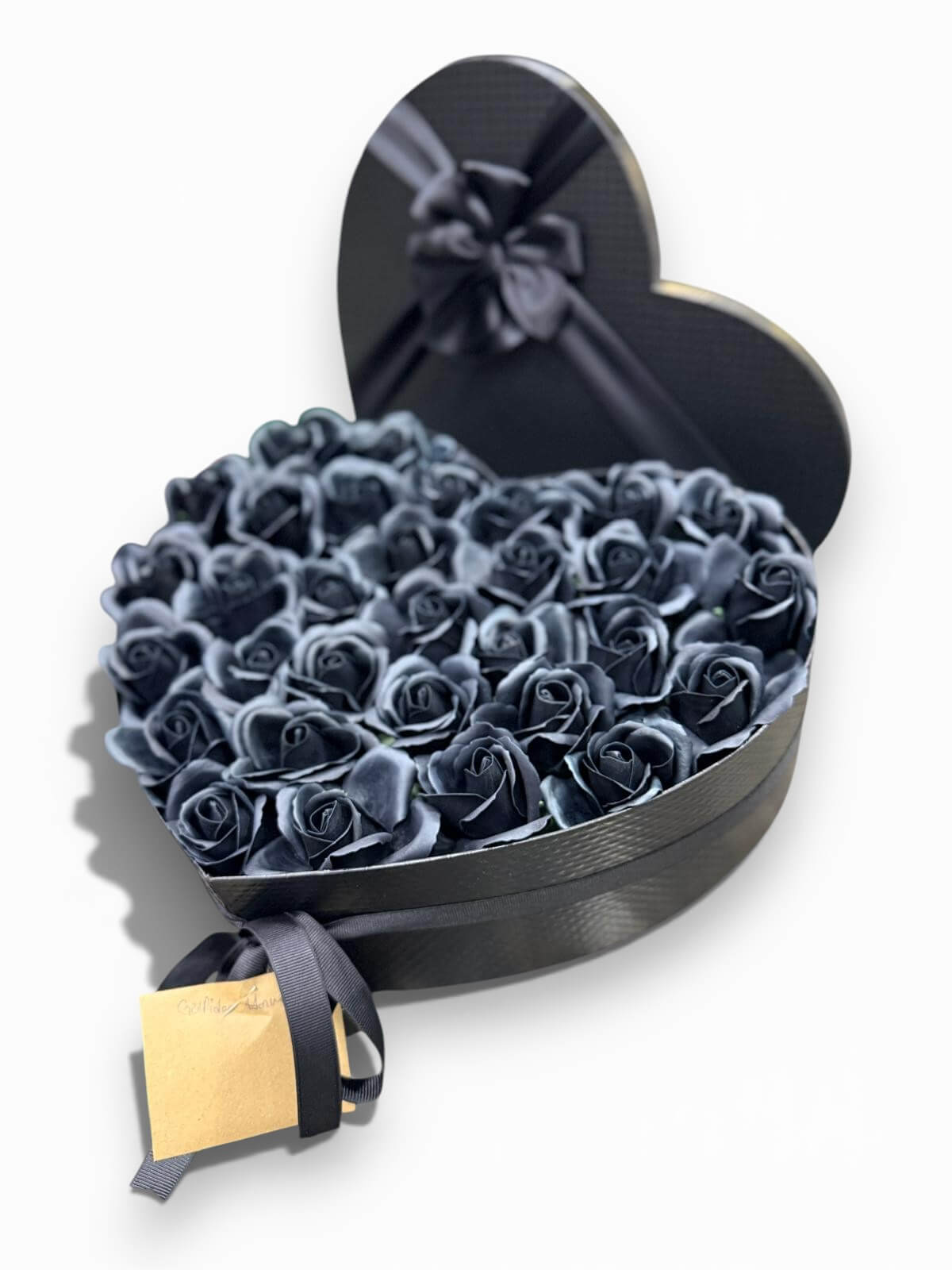 Premium Kalp Kutuda Yapay Siyah G�ller